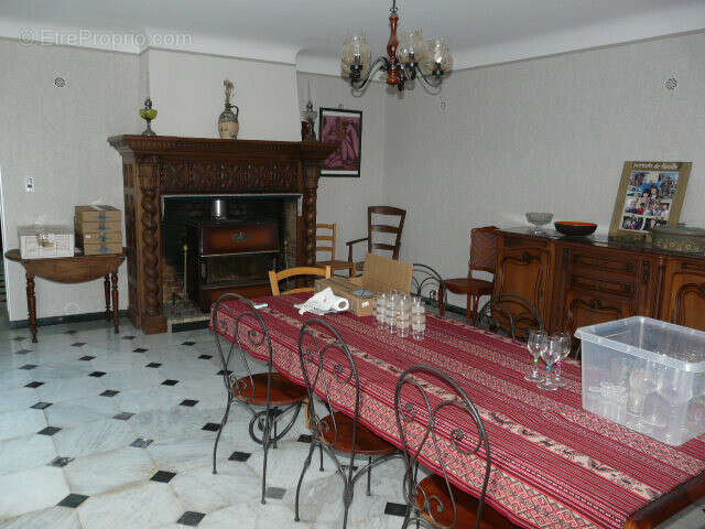 Agen nerac bel enclos maison dependances gros potentiel - photo 7