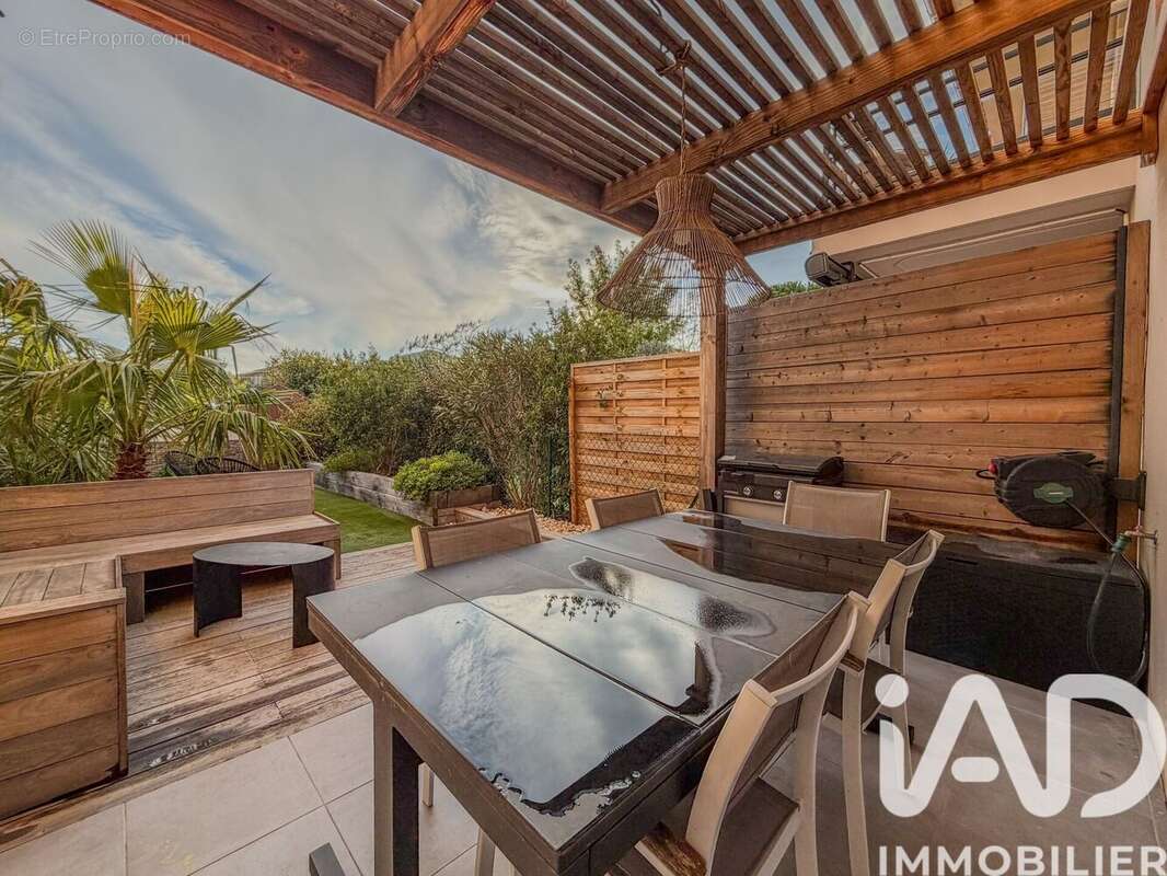 Photo 4 - Maison à ROQUEBRUNE-SUR-ARGENS