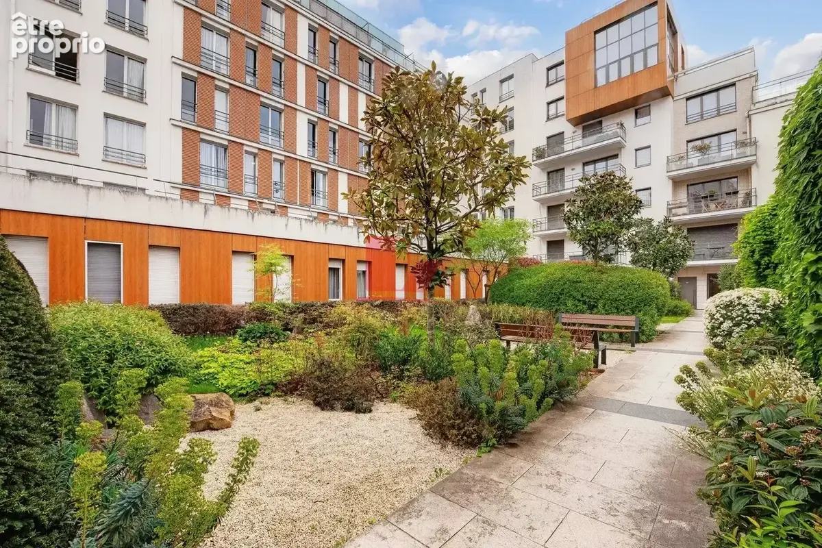 Vanves metro - parking en sous-sol - photo 2
