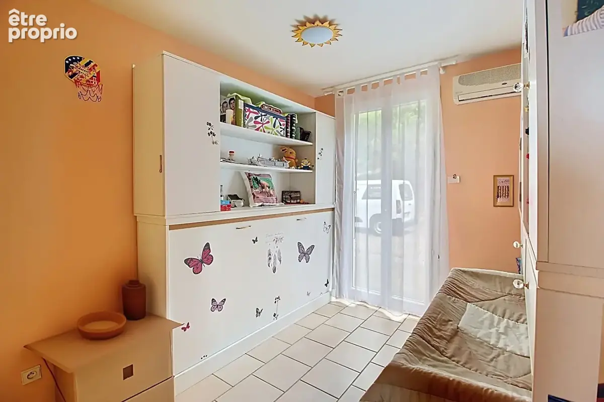 A VENDRE EN EXCLUSIVITE ! À  VIDAUBAN Maison de plain-pied 5 pièces 113 m2  sur un terrain de 2500m2 - photo 11