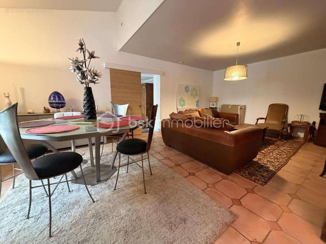 Maison à AIGUES-MORTES