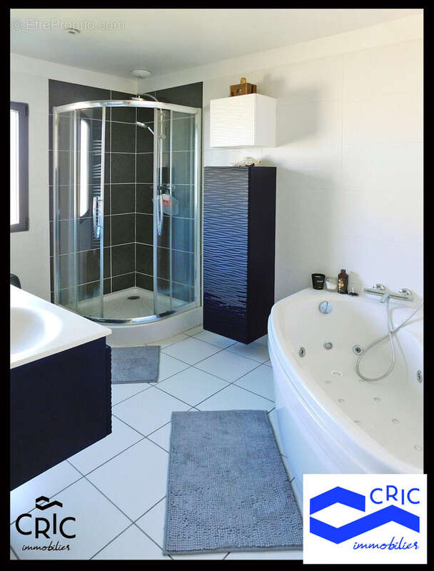 Maison à OCTEVILLE-SUR-MER