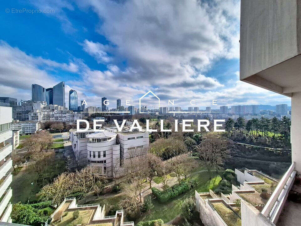 Appartement à NANTERRE