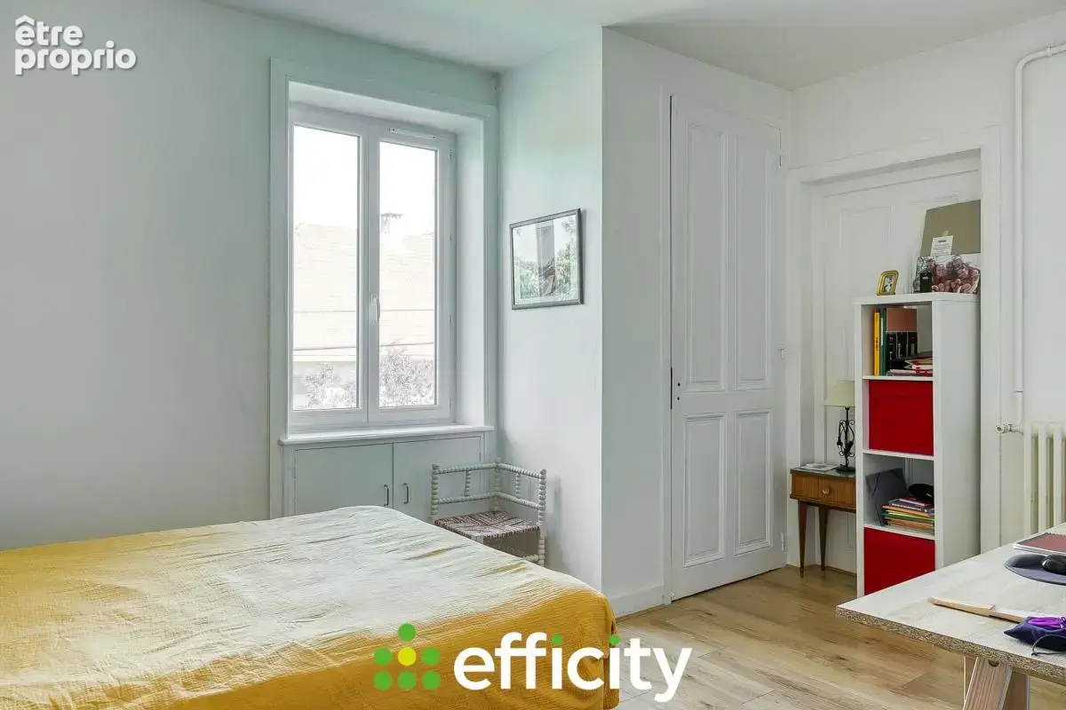 Maison 7 pièces 284 m² à vendre à Gleize (69400) - photo 11