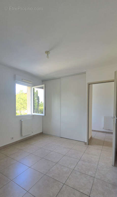 Appartement 3 pieces 66m2 - terrasse - 2 places de parking - photo 5
