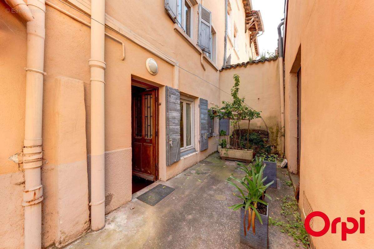 Appartement à CALUIRE-ET-CUIRE