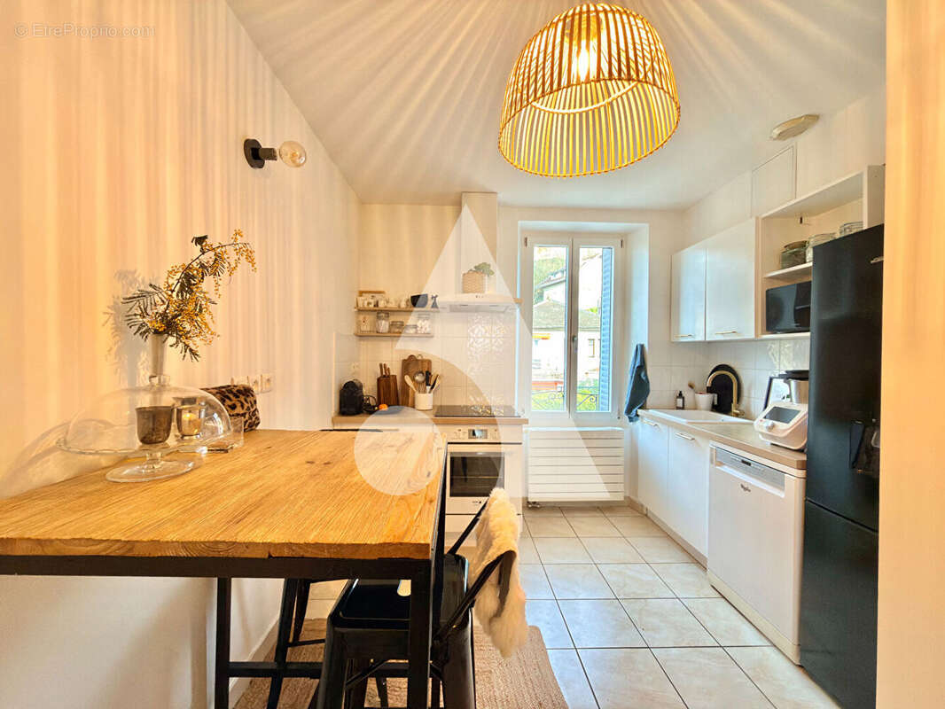 Appartement à AIX-LES-BAINS