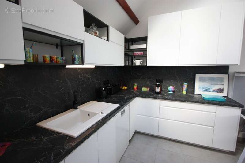 Dpt Ain (01), à vendre ORDONNAZ magnifique appartement T4 de 72 m² avec terrain privatif de 141 m² - photo 13