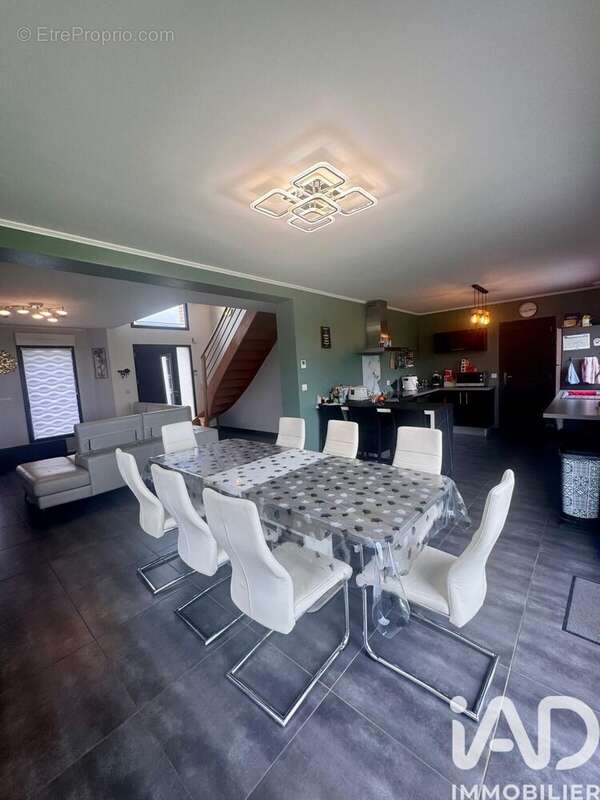 Photo 2 - Maison à SAILLY-LABOURSE