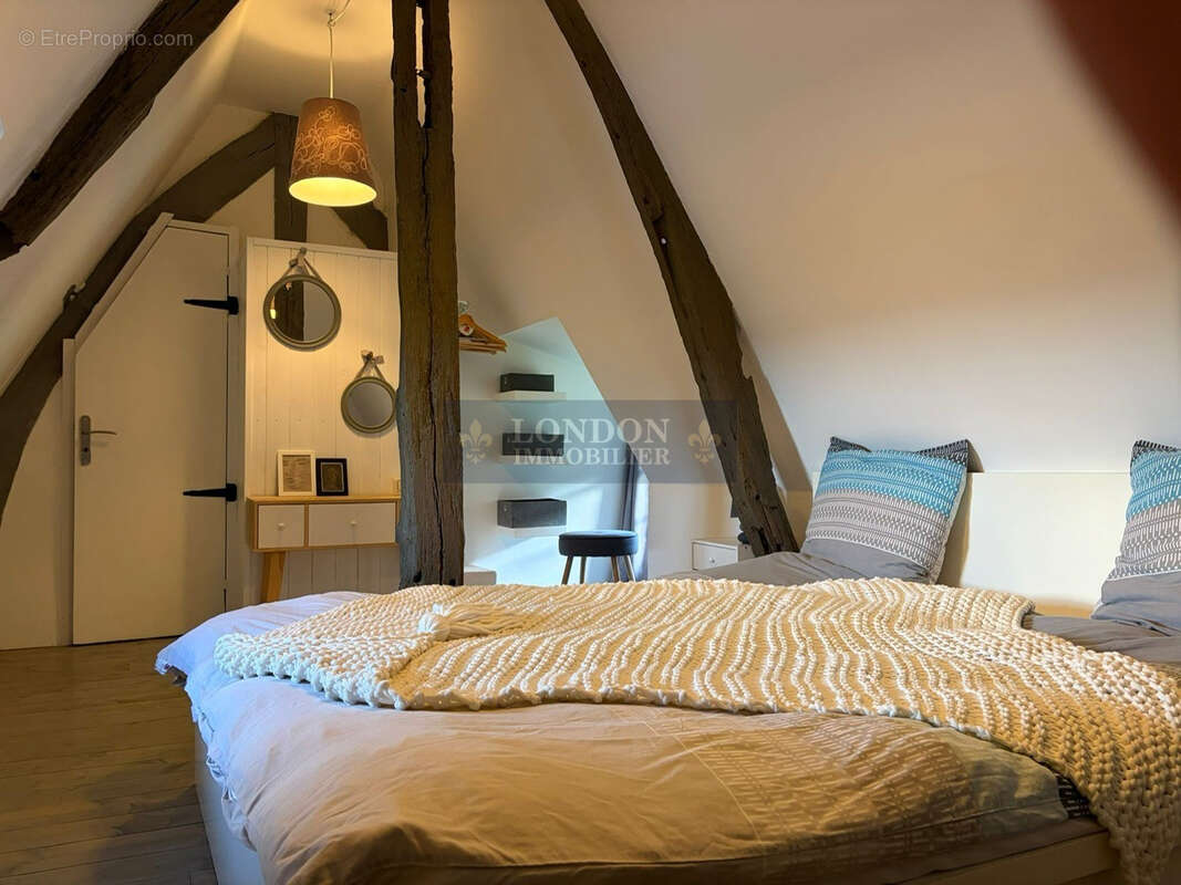 Maison à MARAIS-VERNIER