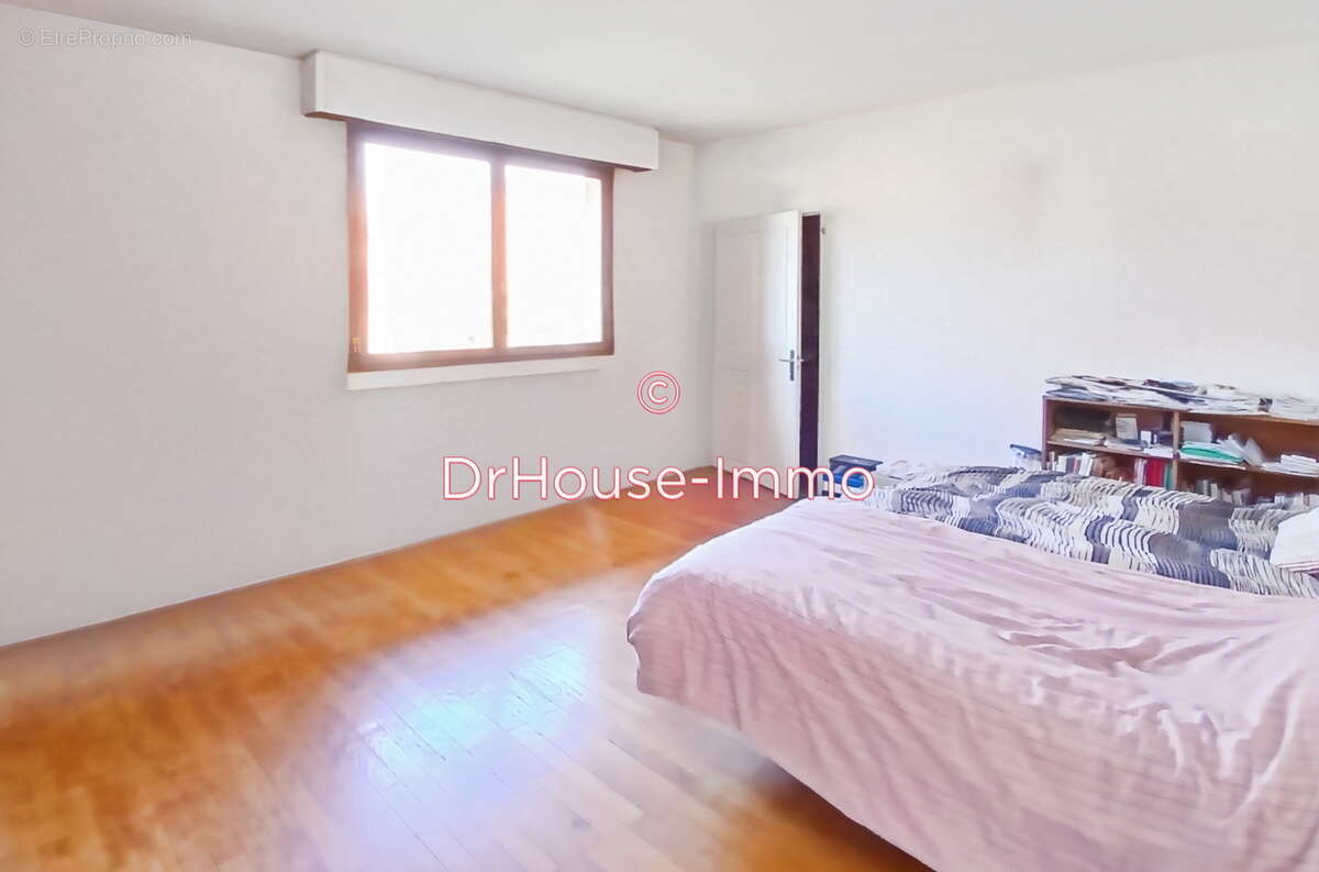 Appartement à SEVRES