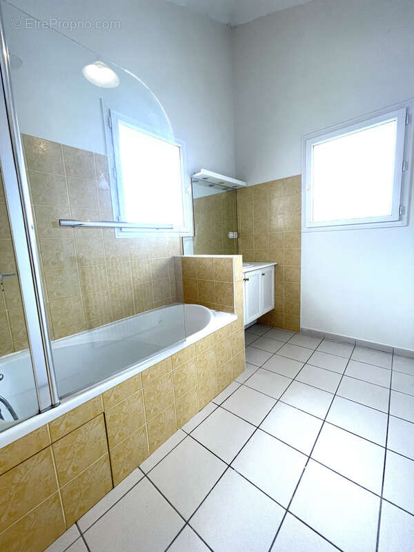 Maison à VARCES-ALLIERES-ET-RISSET