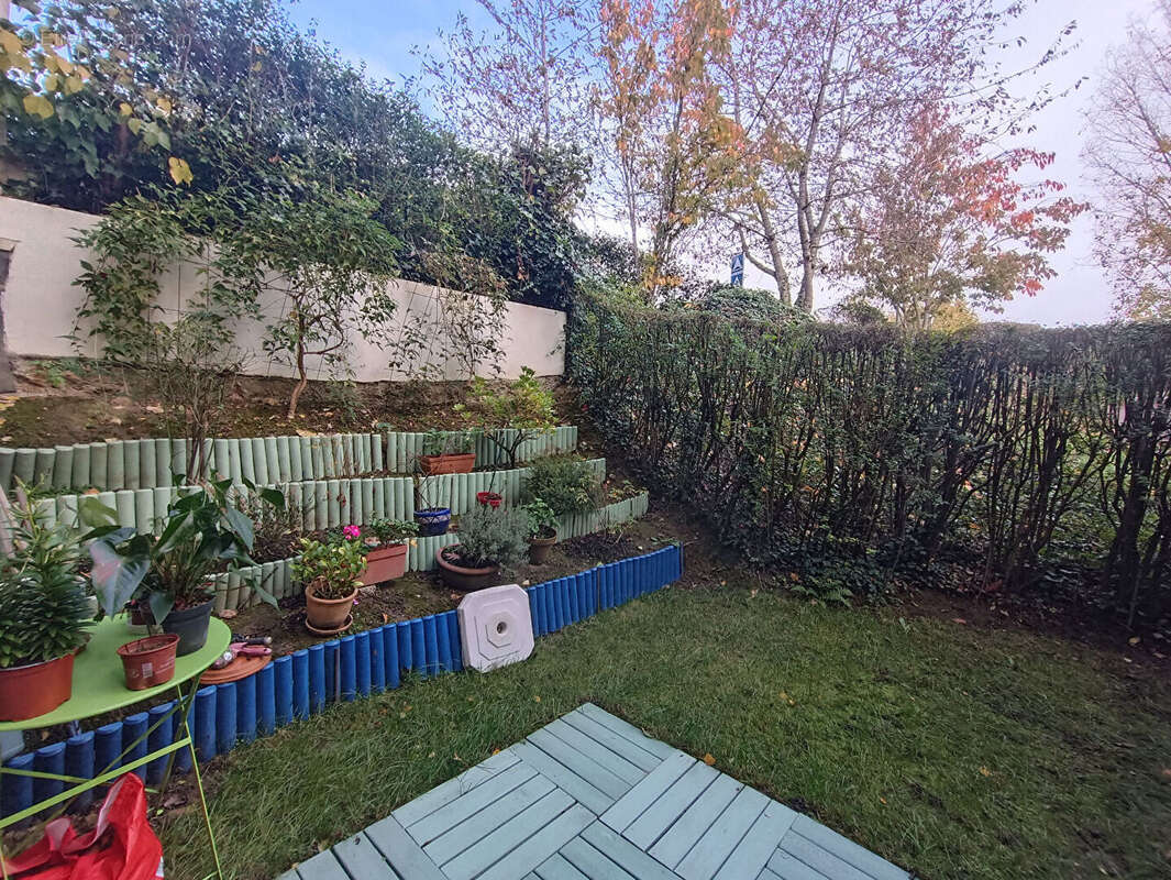 Appartement à FONTENAY-LE-FLEURY