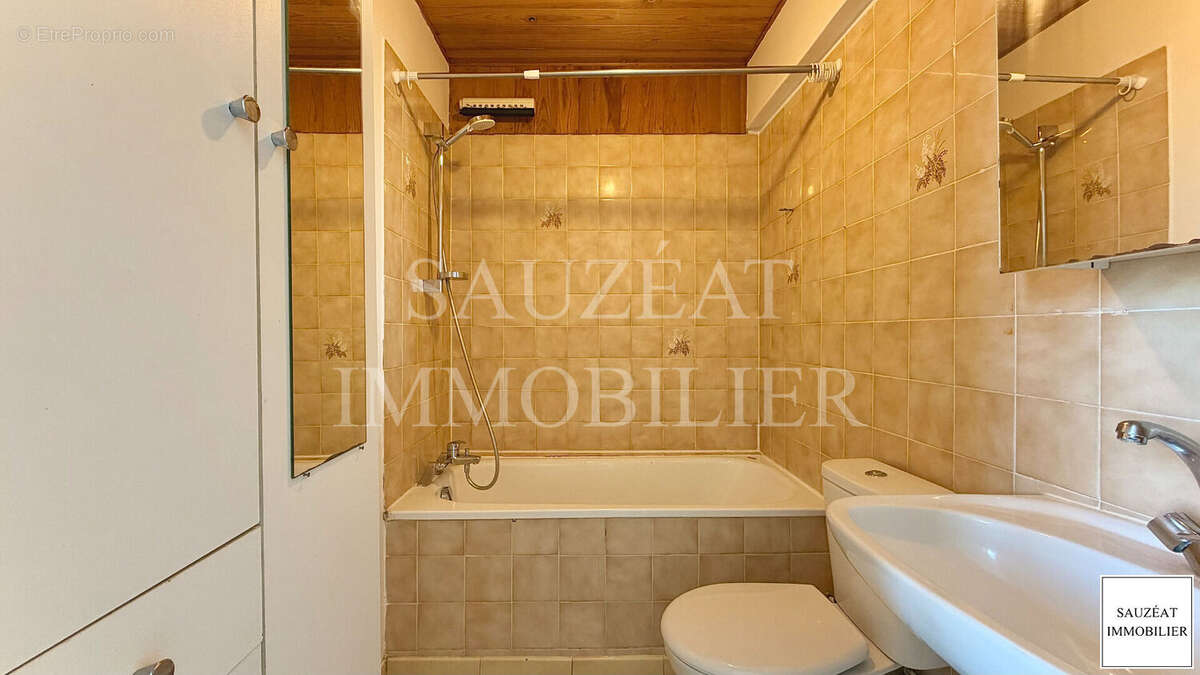 Appartement à MONTROUGE
