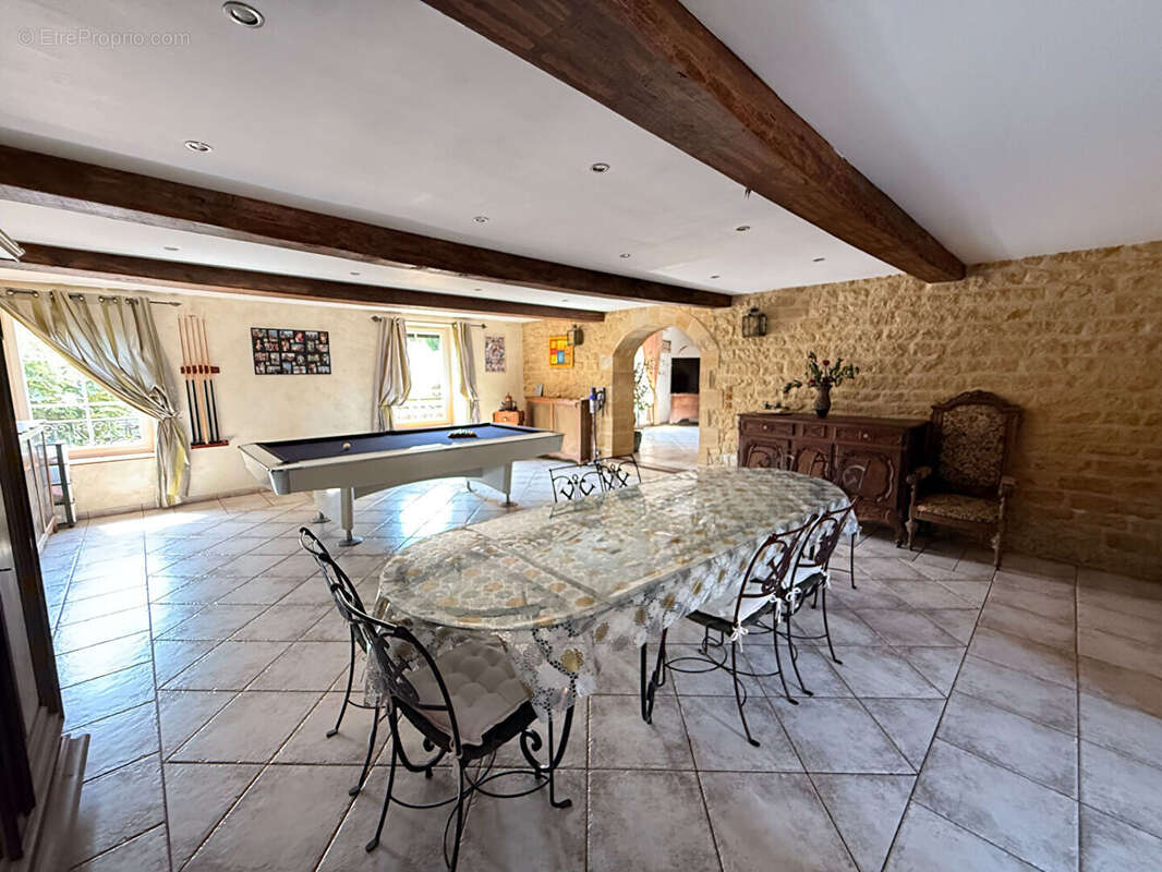 Maison à VRIGNE-MEUSE