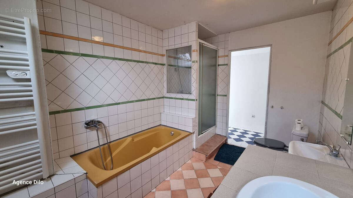 Maison à VENIZY