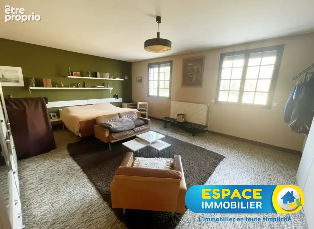Ensemble immobilier avec ferme ancienne rénovée et dépendances sur 2,764 hectares à Bray-Saint-Aignan - photo 7