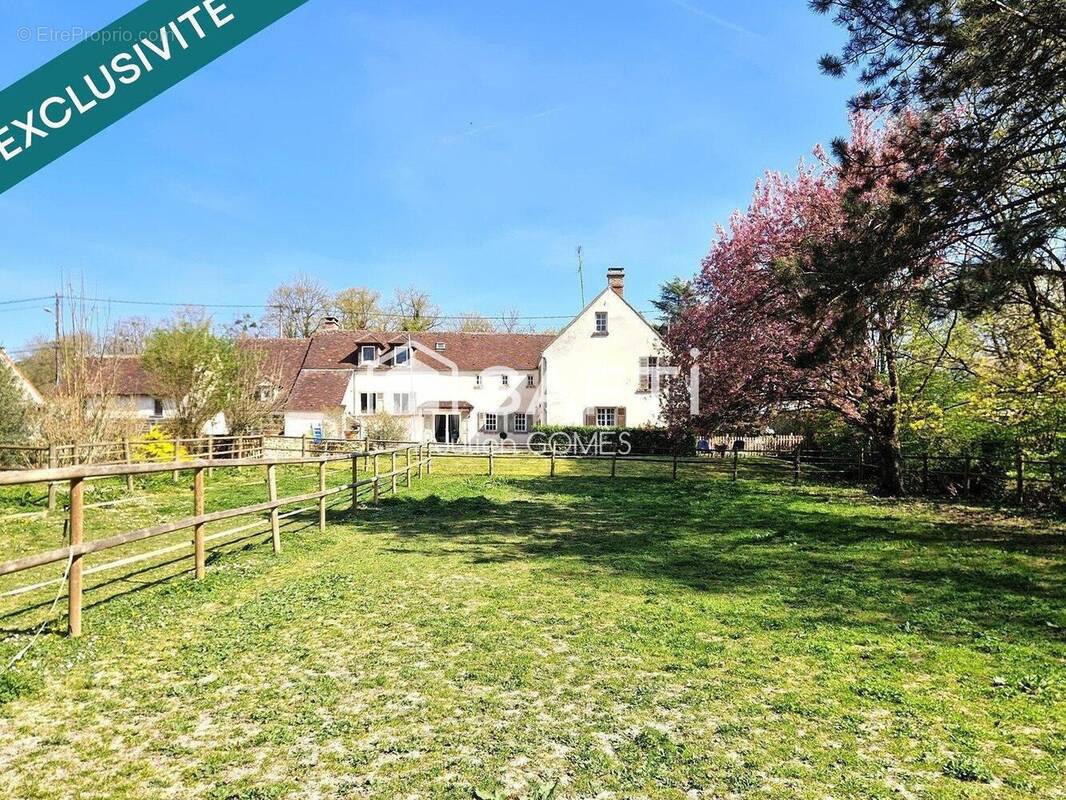 Photo 1 - Maison à COULOMMIERS