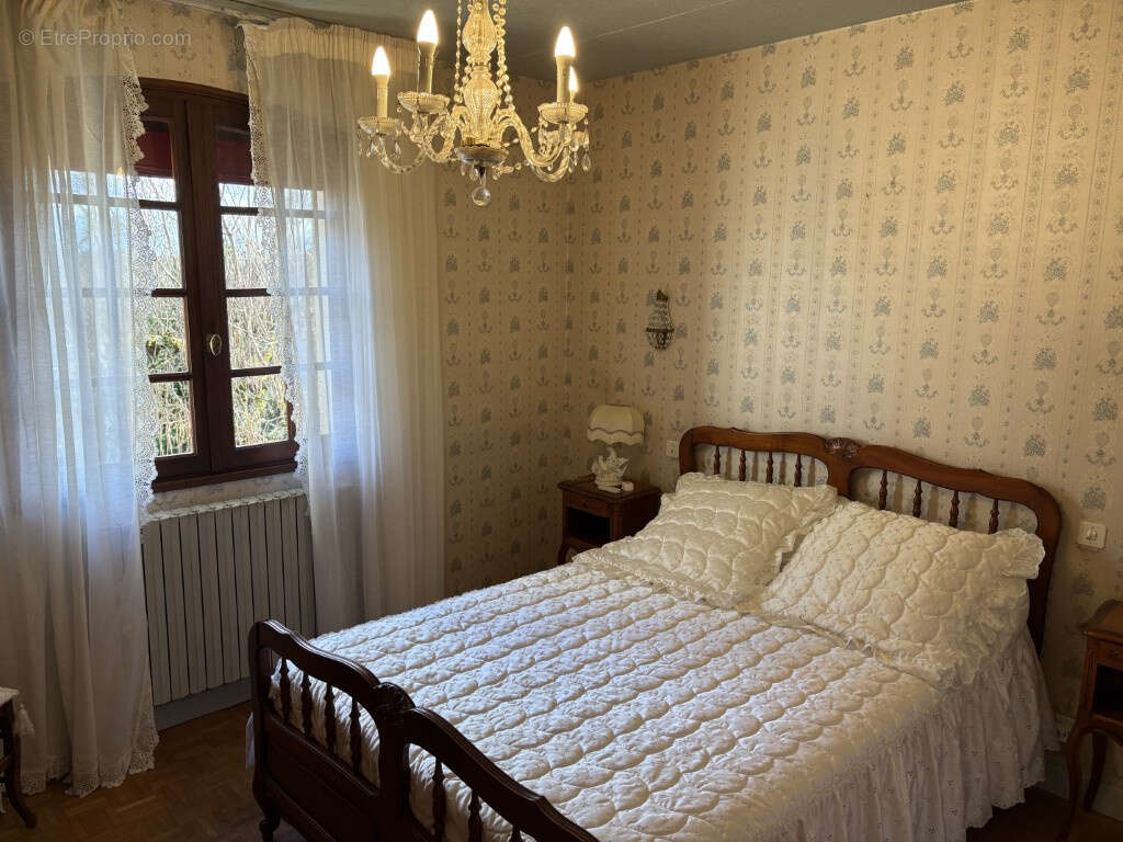 Maison à LUBERSAC