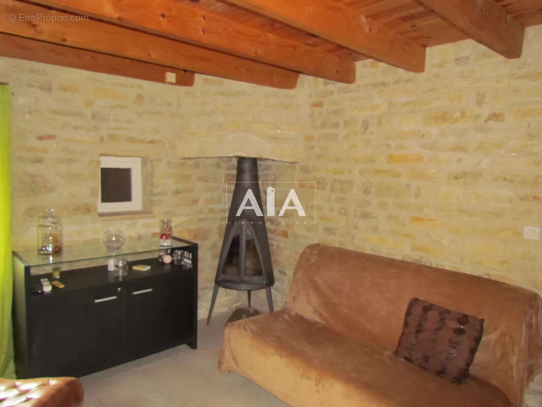 Appartement à SAINT-FRAIGNE