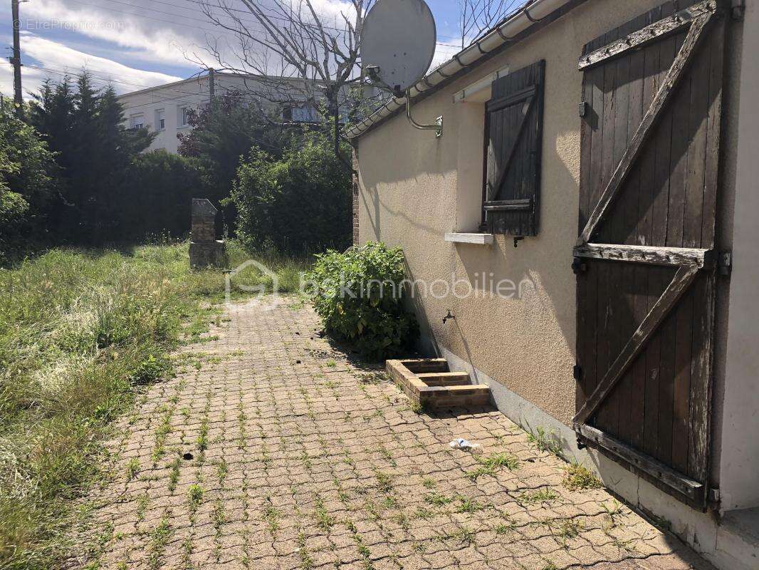 Maison à CHALETTE-SUR-LOING