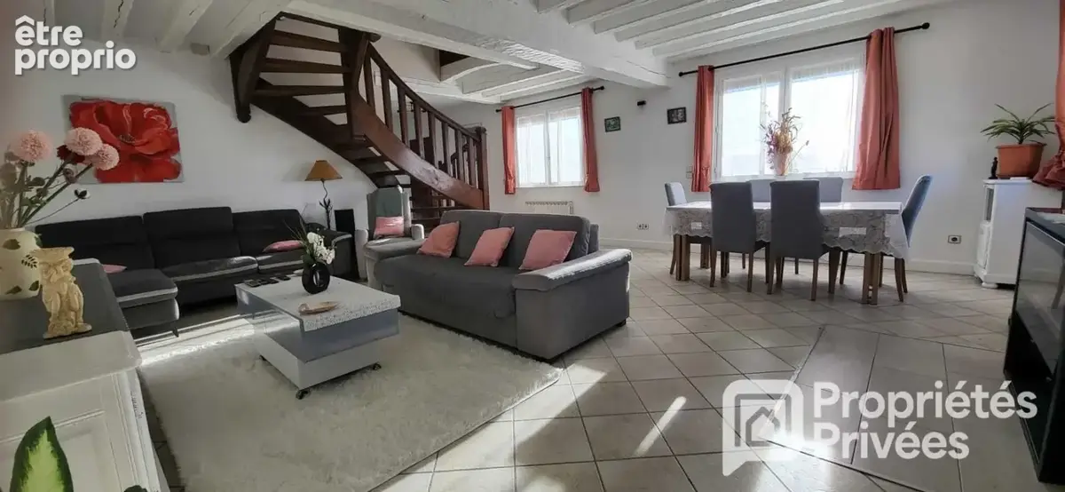 Grande maison traditionnelle et dépendances - photo 3
