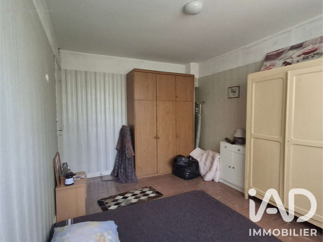 Maison 74 m² à Les Aix-D'angillon  - photo 9