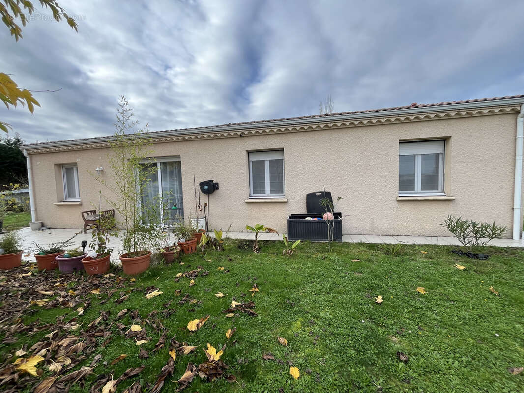Maison à LA REOLE