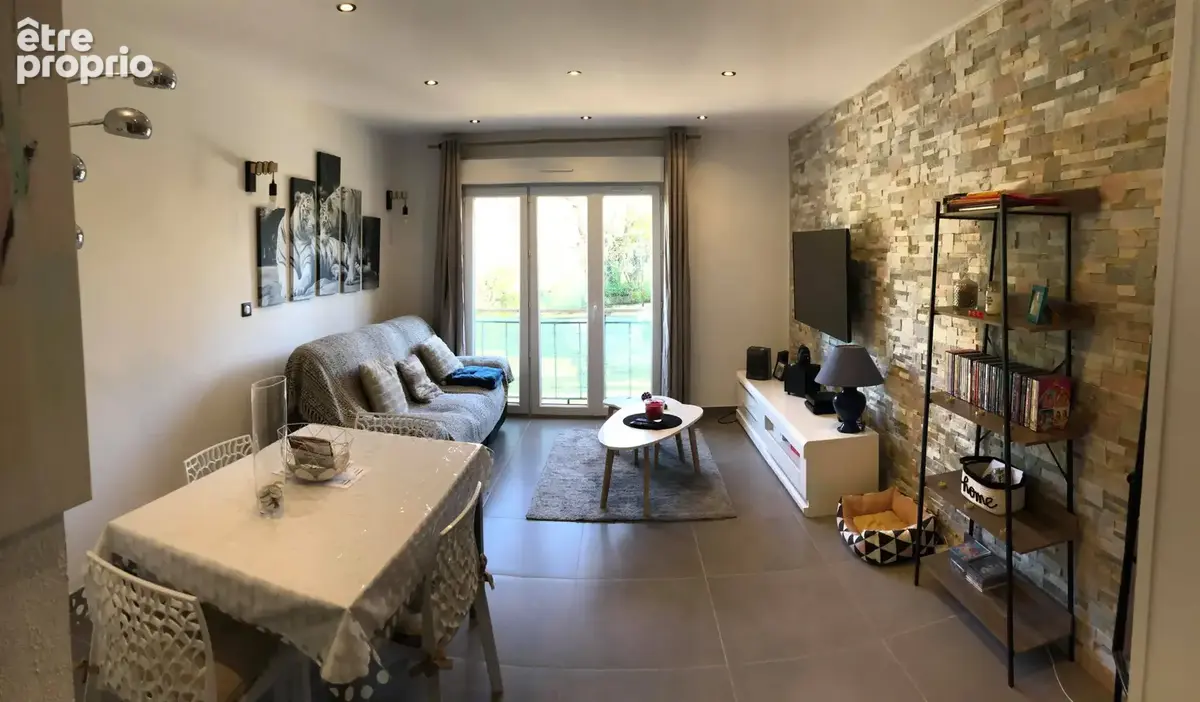 À Ajaccio (20), appartement à acheter 182000 € avec CYRNIMMO - photo 2