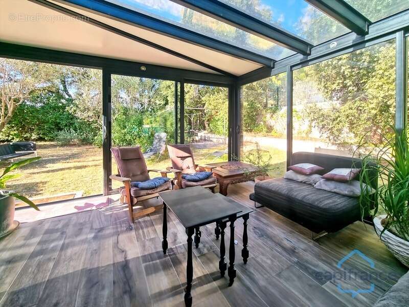 Maison à SAINT-BAUZILLE-DE-MONTMEL