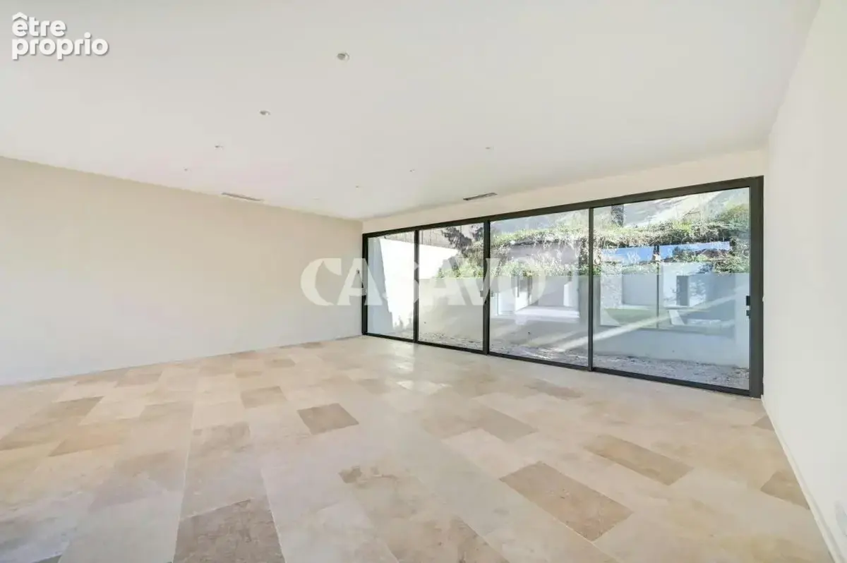 Vente Maison 5 pièces de 135m² - 13080 Aix-en-Provence - photo 7