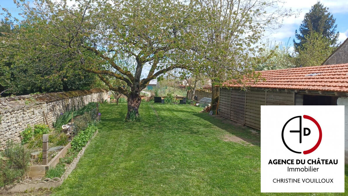 Maison à SAINT-BENOIT-SUR-LOIRE