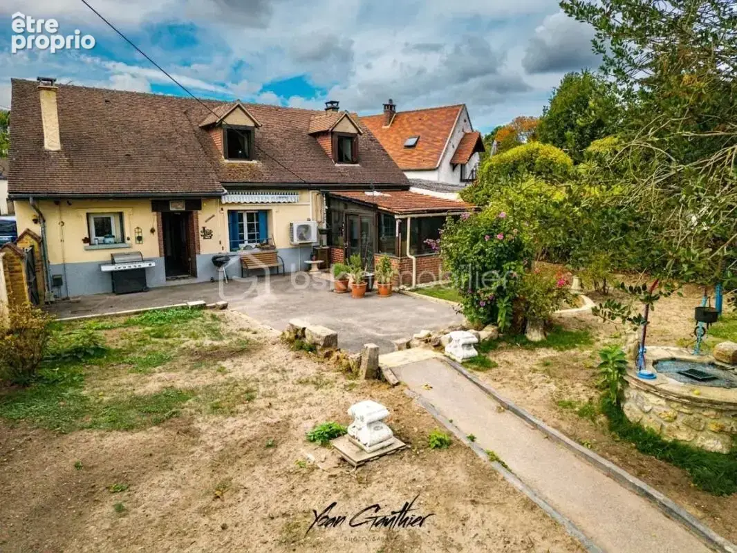 Maison à ANGERVILLIERS