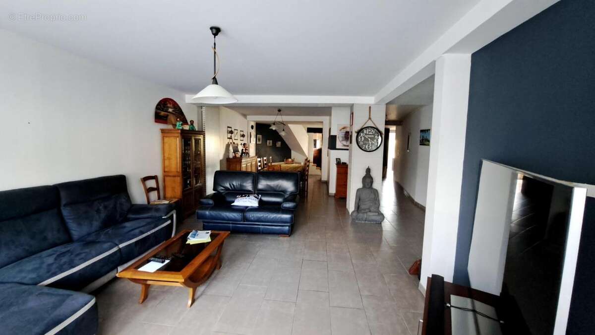 Maison à CERANS-FOULLETOURTE