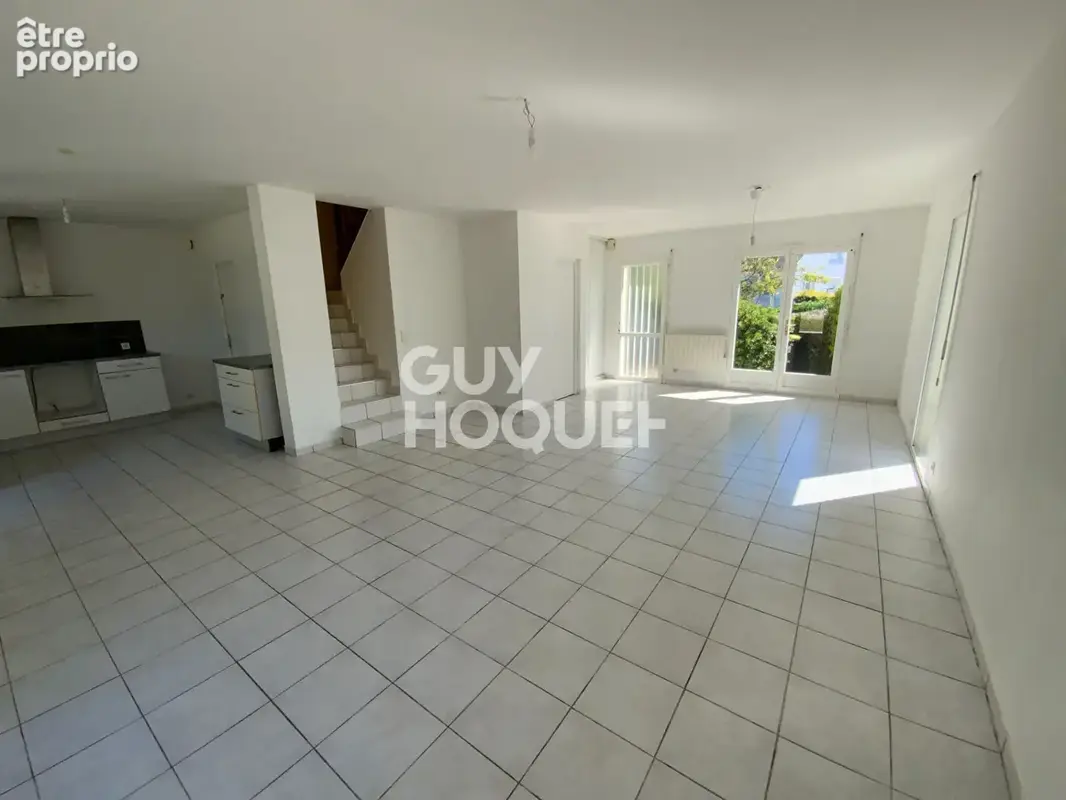 Maison Saint Marc Sur Mer 4 pièce(s) 101 m2 (113m2 au sol ) - photo 5