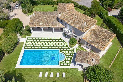 Maison à VALBONNE