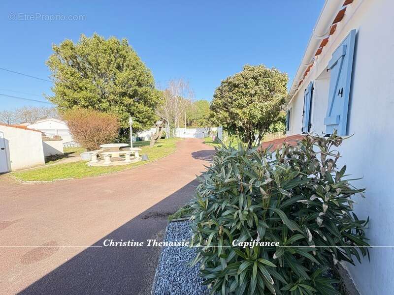 Maison à SAINT-HILAIRE-DE-RIEZ