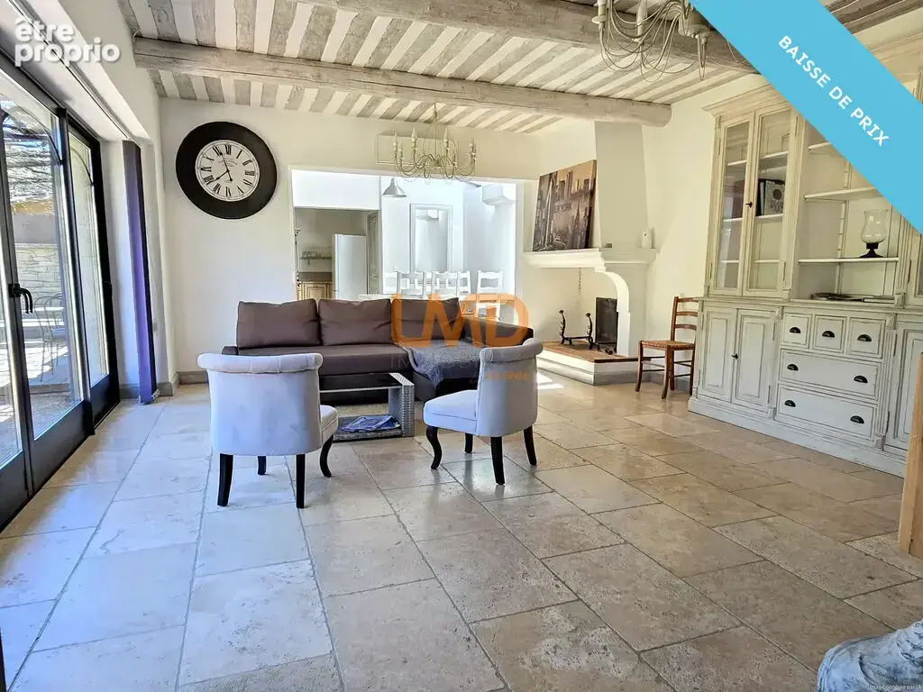 Propriété avec 2 habitations, piscine et dépendances - photo 8
