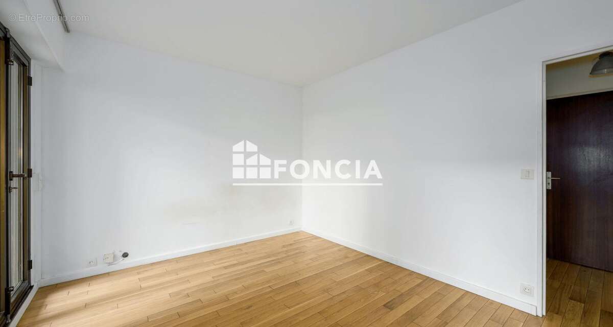 Appartement à BOURG-LA-REINE