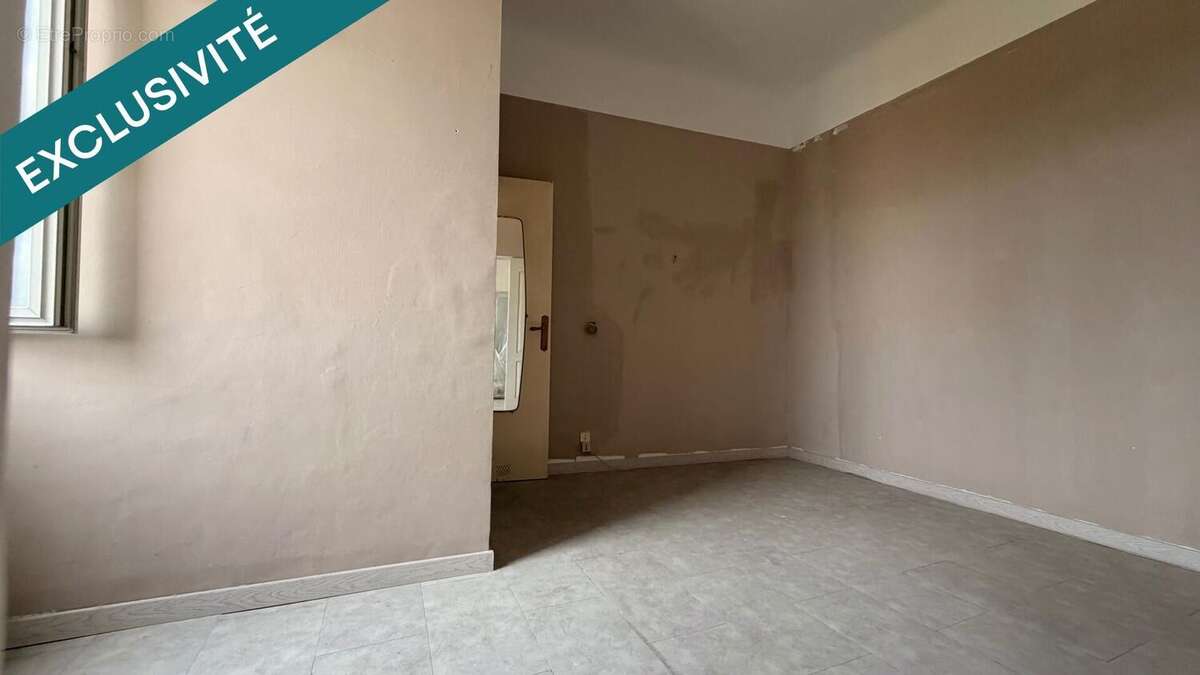 Photo 9 - Appartement à MARSEILLE-11E