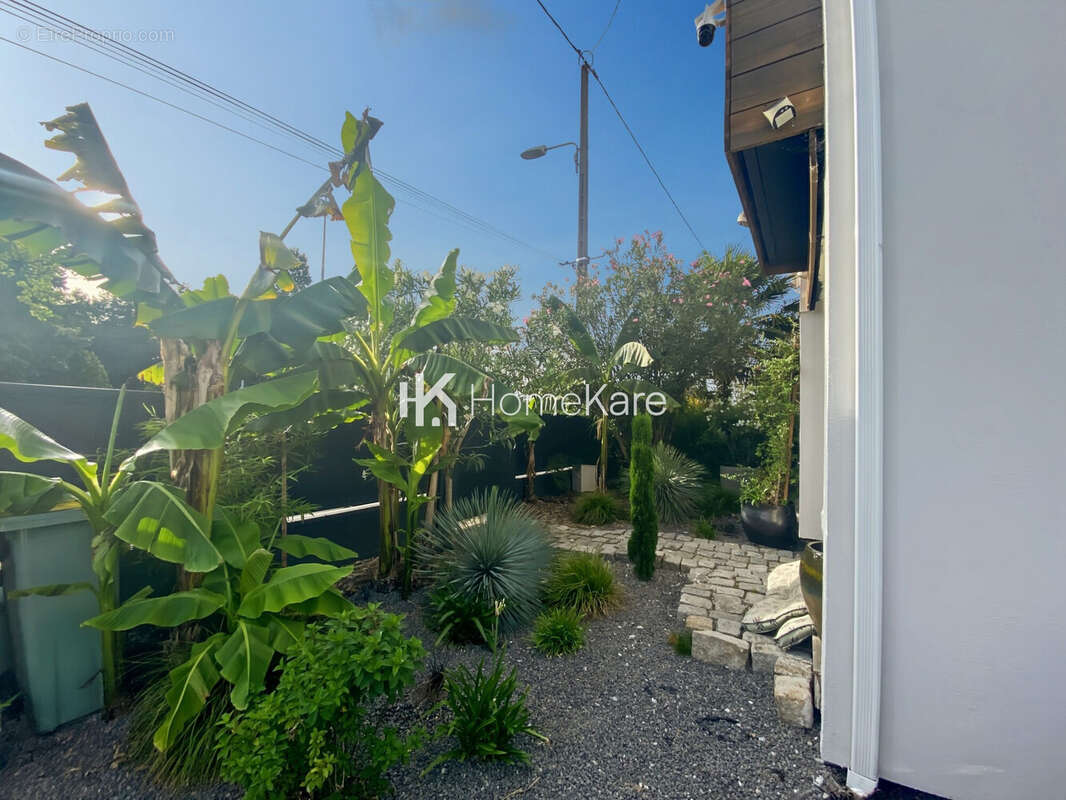 Maison 95 m² à Talence  - photo 4