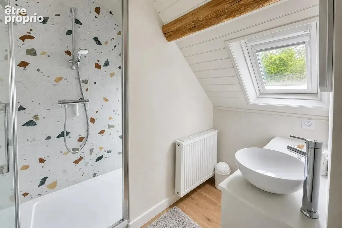 Maison familiale avec piscine, parc arboré de 163 m² - photo 9