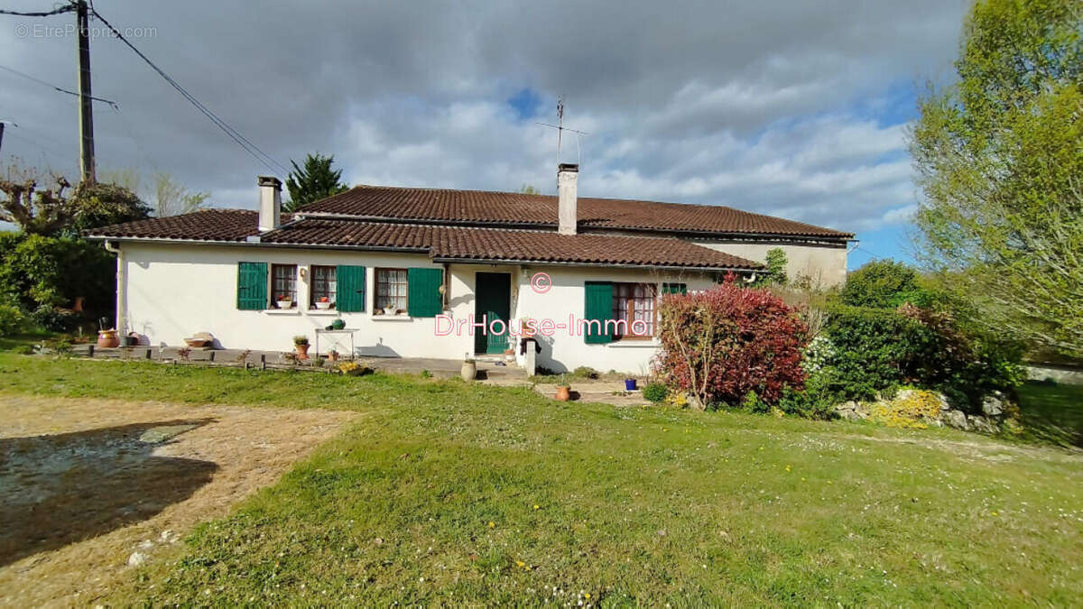 Maison à MONESTIER