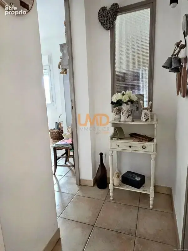 Maison avec appartement indépendant, garage et terrasses, vue Al - photo 22
