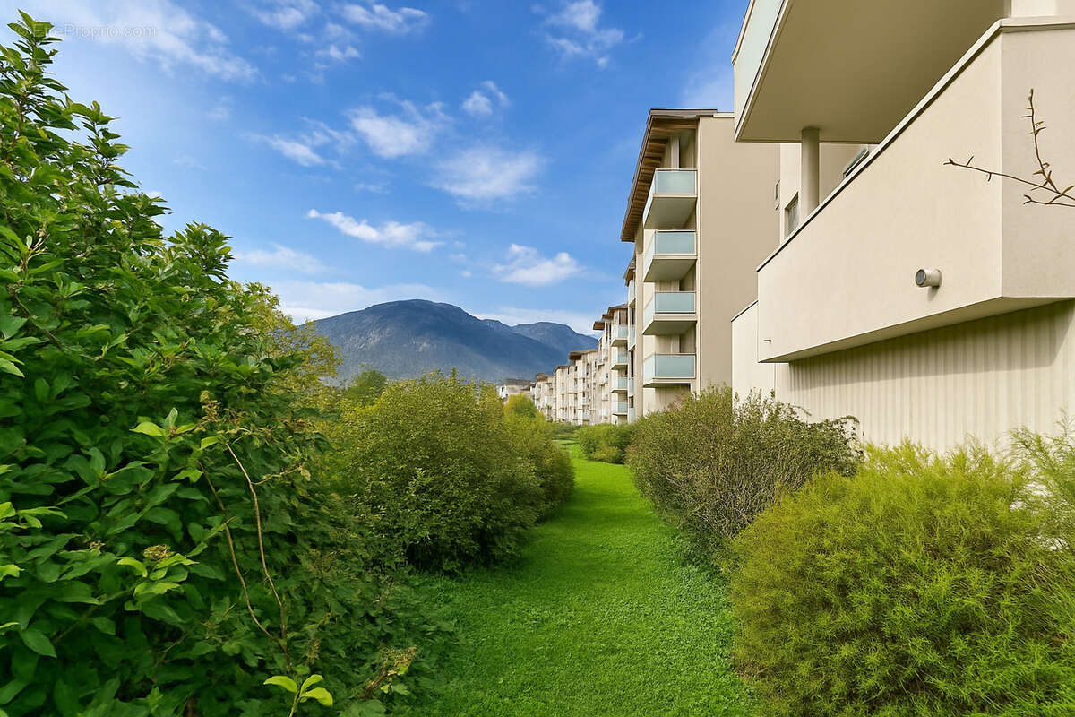 Appartement à SAINT-EGREVE