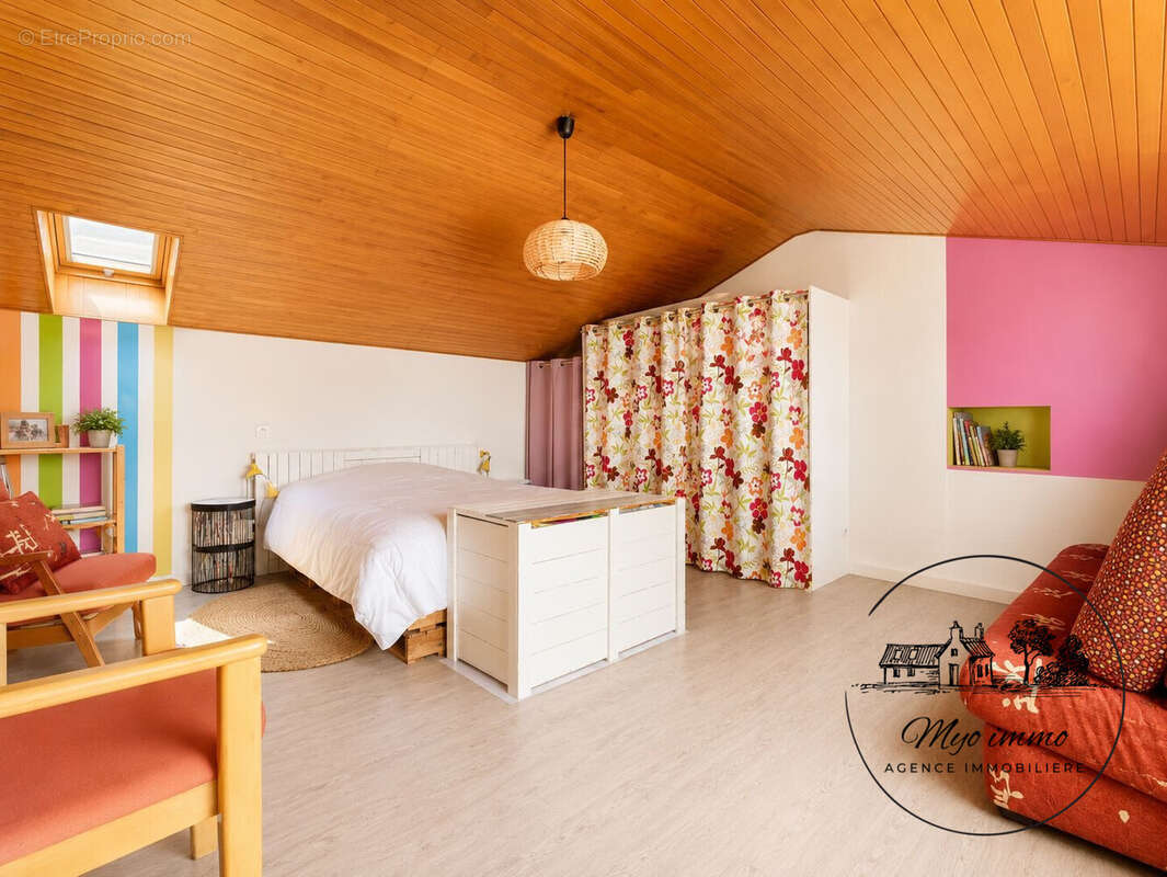 Maison 127 m² à Bouguenais  - photo 7
