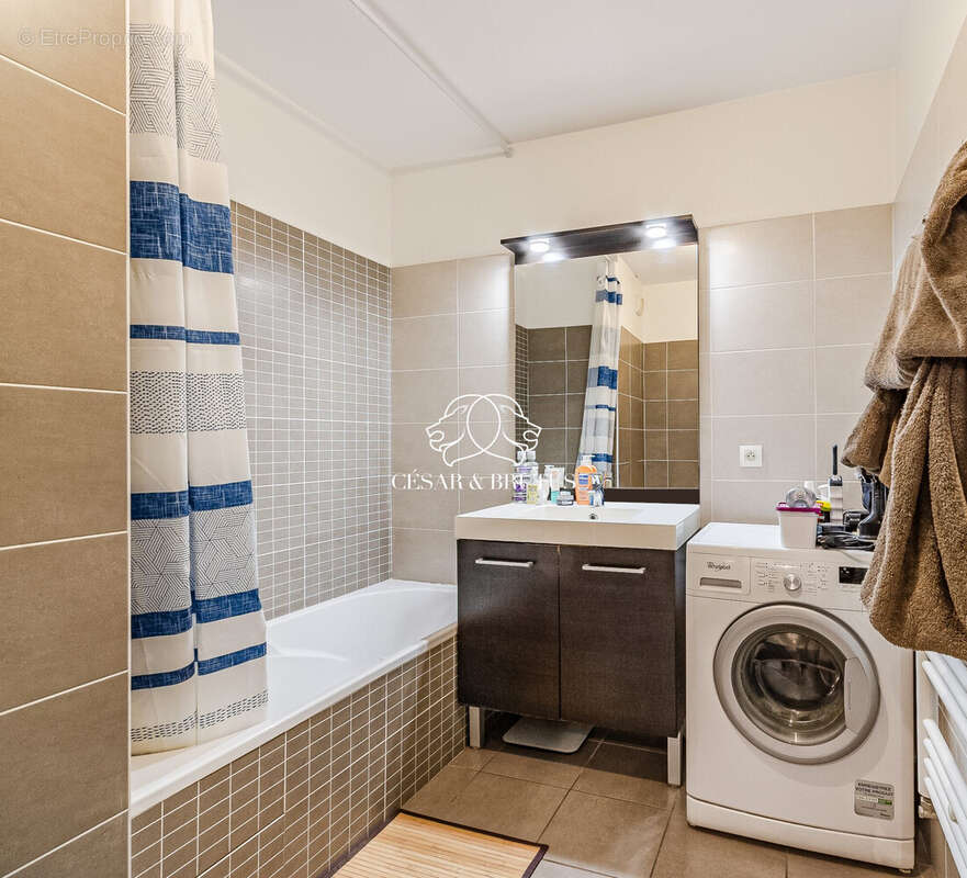 Appartement à VILLEURBANNE