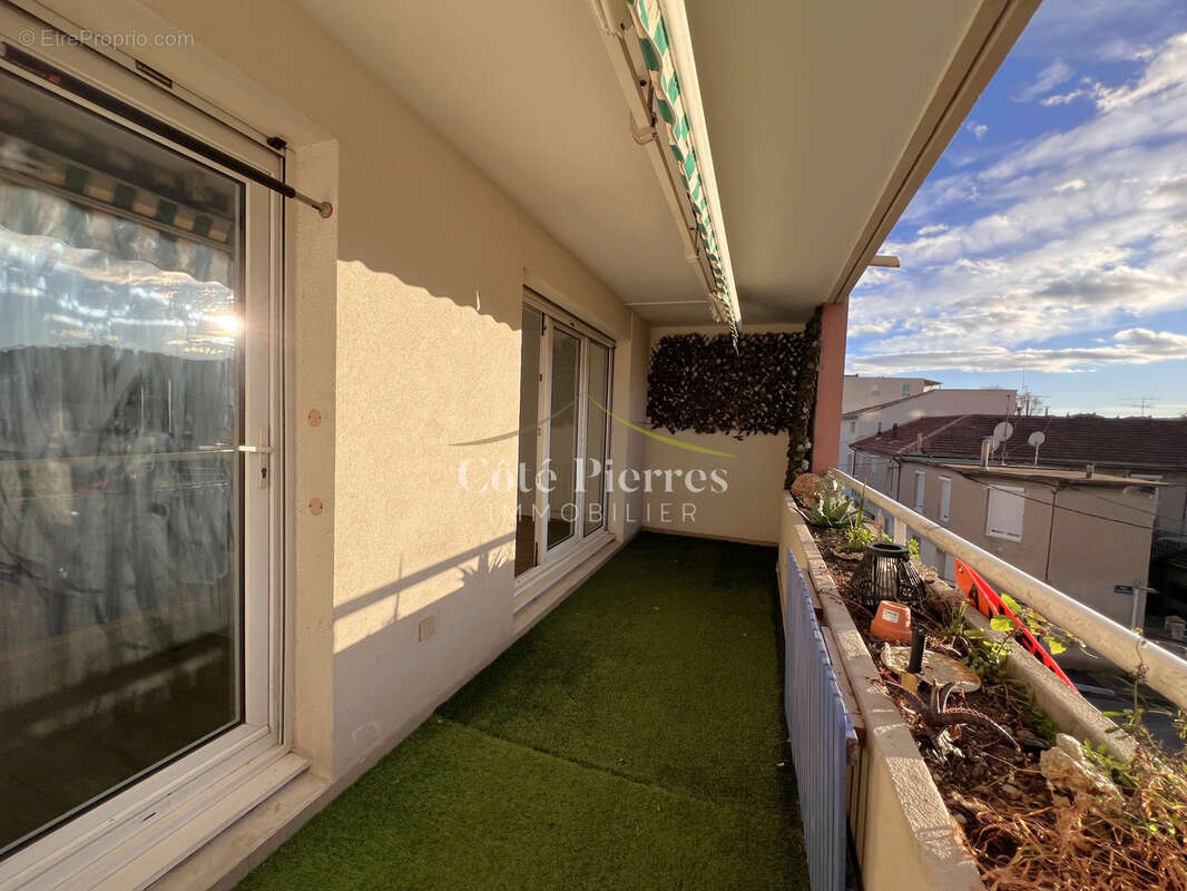 Appartement à NIMES