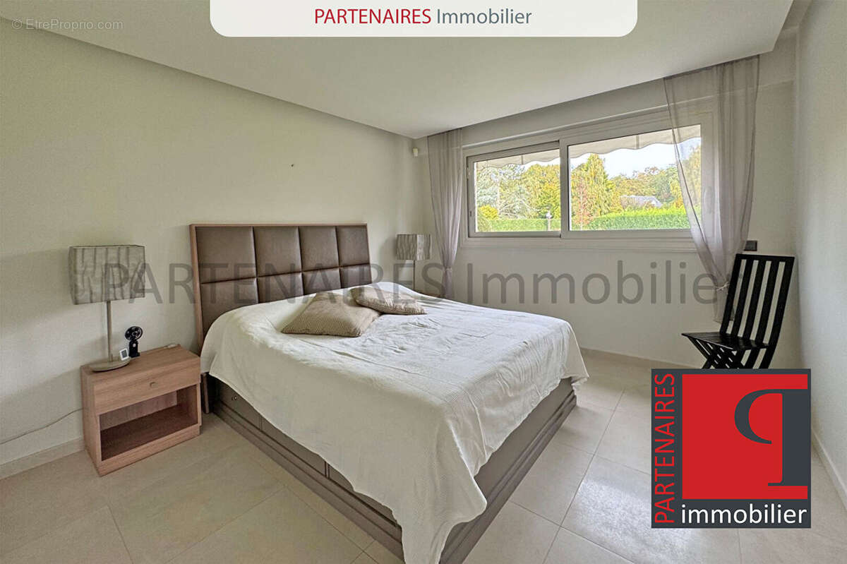 Maison à CRESPIERES