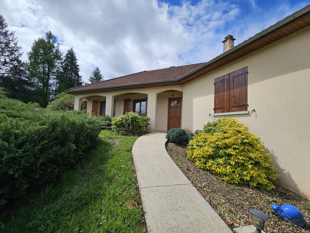 Maison à BOURGANEUF